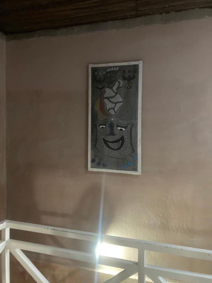 Villa Soa Hell-Ville Buitenkant foto